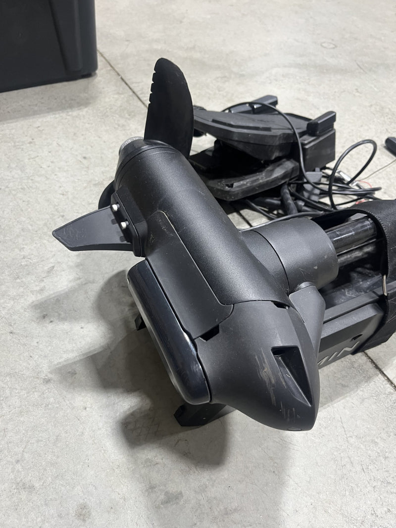 Load image into Gallery viewer, Used Garmin Force 50&quot; Trolling Motor LOCAL PICKUP ONLY
